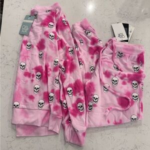 NWT Chaser Matching set - pink tie dye skulls - size medium